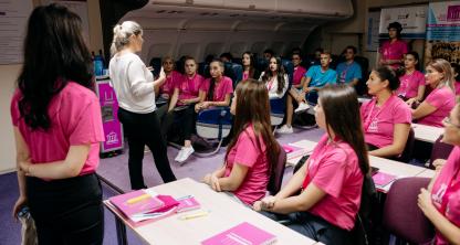 Grupa S 37 - Curs însoțitor de bord_0